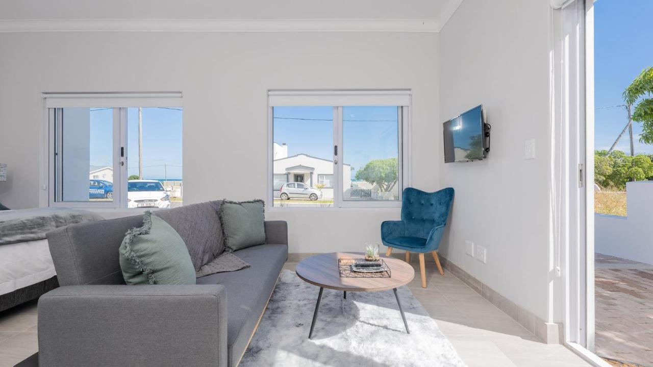 34.4 Degrees South Studio Apartment Agulhas Exterior foto